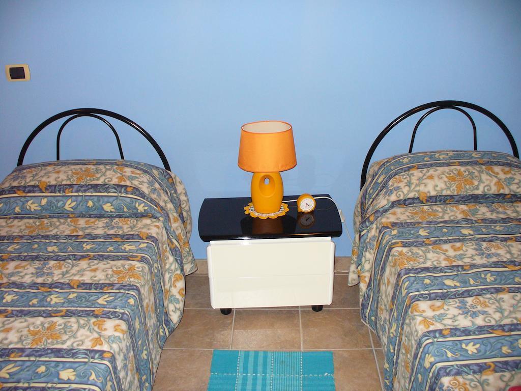 B&B Il Campo Dei Papaveri Mornese Room photo
